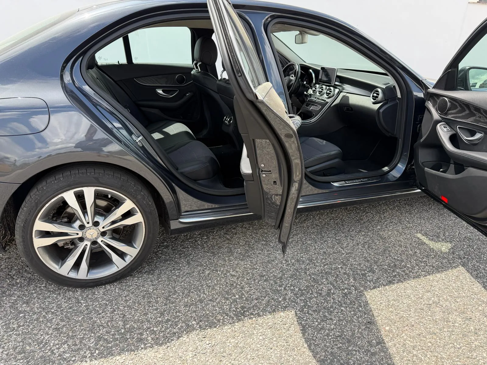 C 220 d 4MATIC Berlina